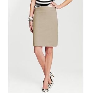 Banana Republic Sloan pencil skirt